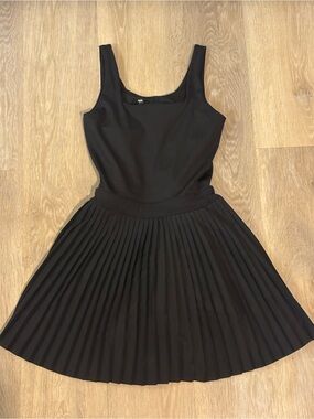 Classic Black Pleated Tank workout Dress